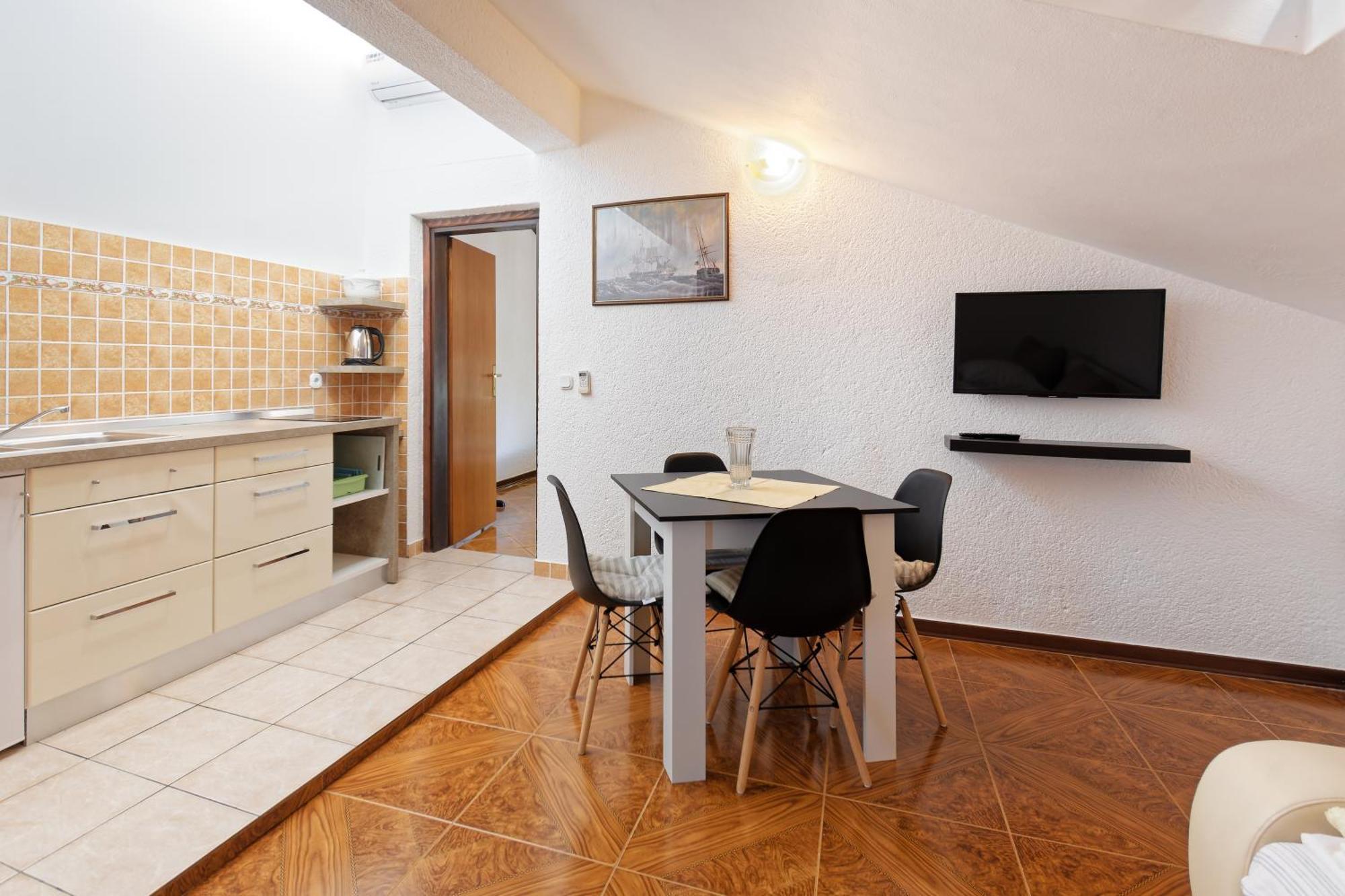 Apartments Exotica By Rent Istria Funtana Exterior foto