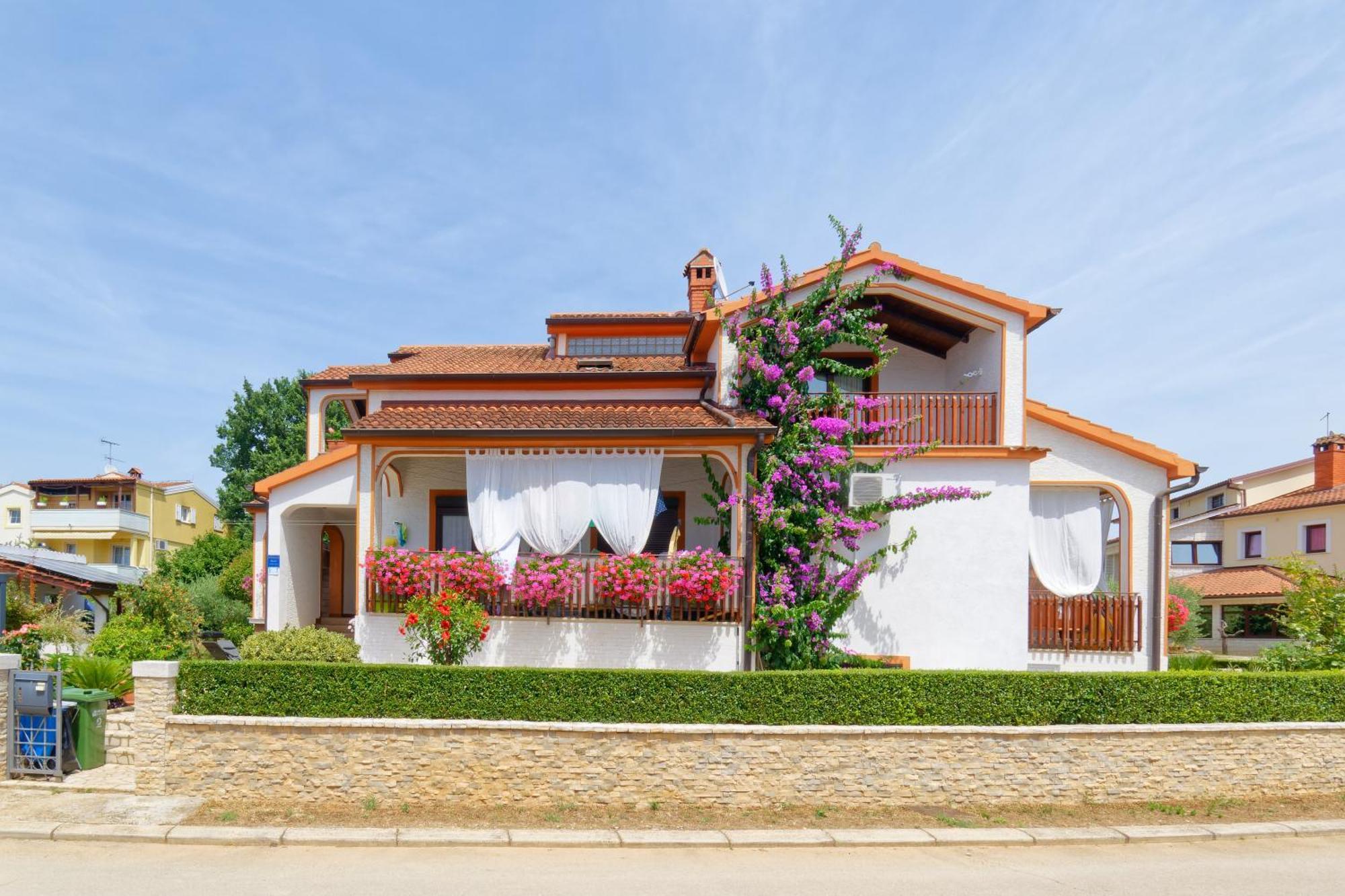 Apartments Exotica By Rent Istria Funtana Exterior foto
